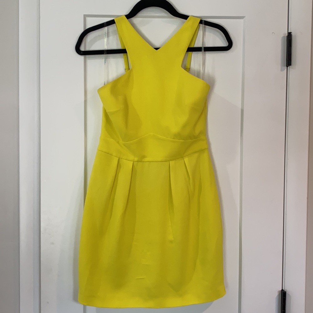 GUESS BY MARCIANO Neon Yellow Dress Size 4